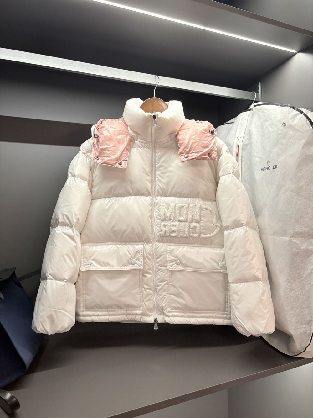 Moncler White Puffer Down Jacket Removable Pink Hood Big Logo Winter Coat